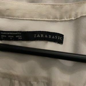 Size large Zara basic